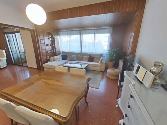 Piso en venta en Zona Esperanza de Triana 41011