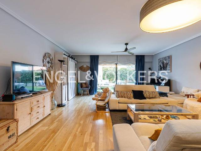 Piso en Venta en Zona Monte El Pilar