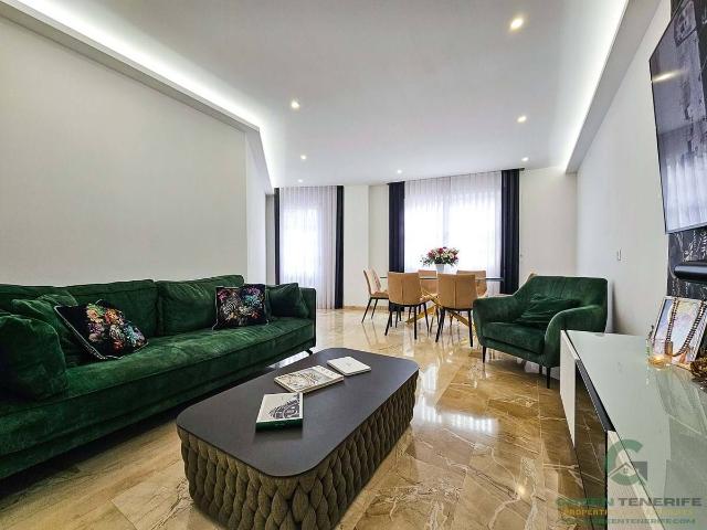 Piso en Venta en Zona Martiánez