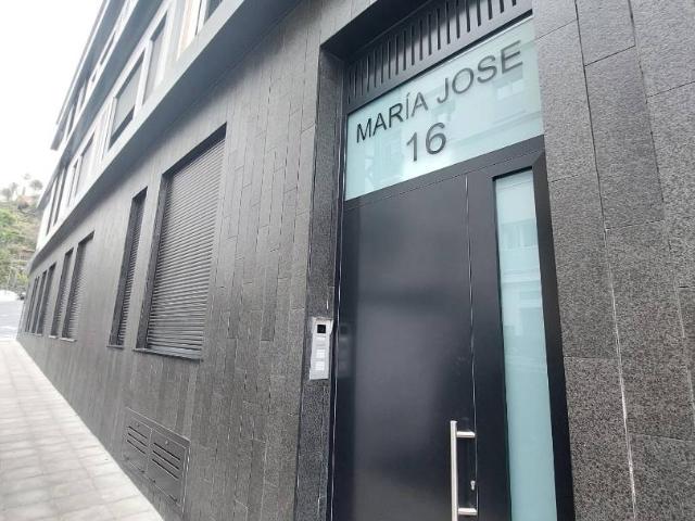 Piso en Venta en Zona Martiánez