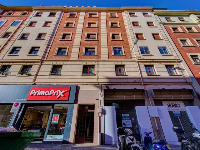 Piso en Venta en 2º Ensanche