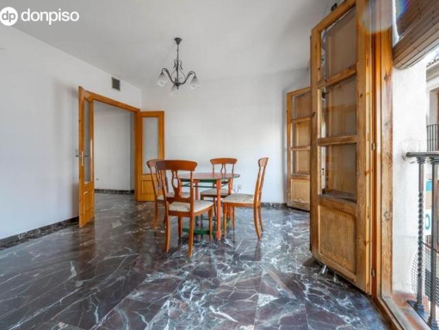 Piso en venta Granada