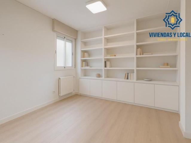 Piso en venta Granada