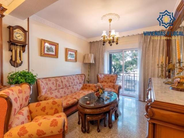 Piso en venta Granada