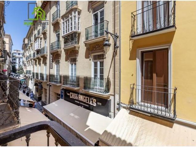 PISO EN VENTA GRANADA C/Navas
