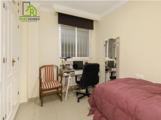 PISO EN VENTA GRANADA C/Arabial
