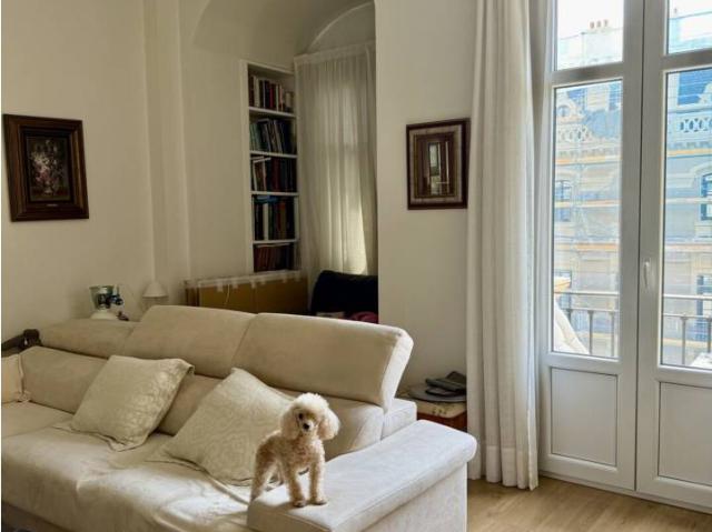 PISO EN VENTA PASEO DE REDING