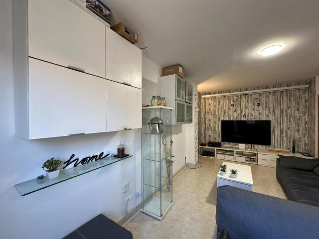 PISO EN VENTA VALDEFIERRO