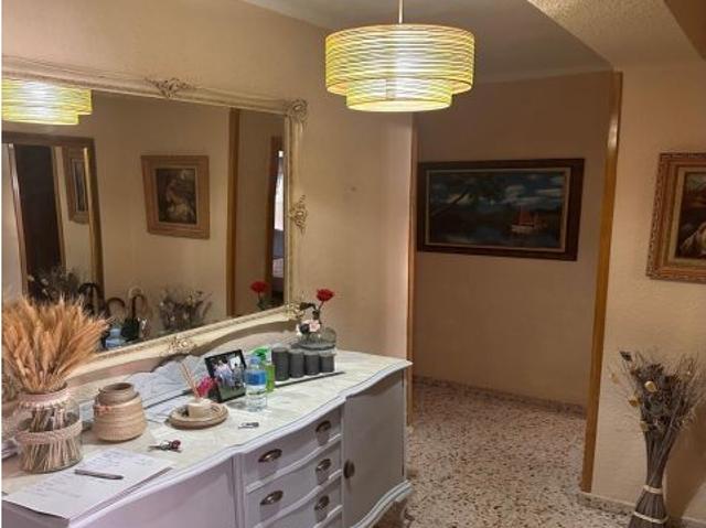PISO EN VENTA ZONA FERIA FATIMA