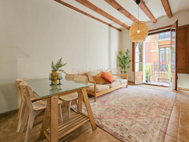 Piso en venta 2 habitaciones en calle Peu de la Creu El Raval