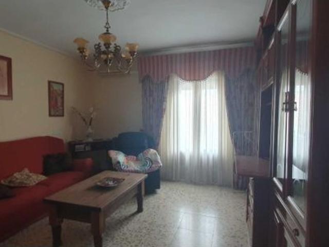 Piso en Yunquera