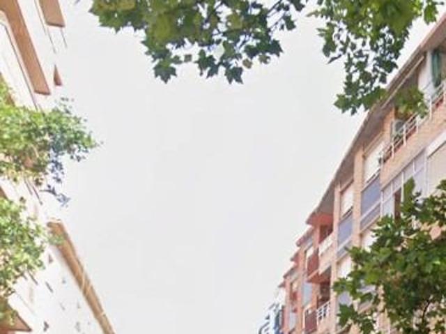 PISO EN ZARAGOZA