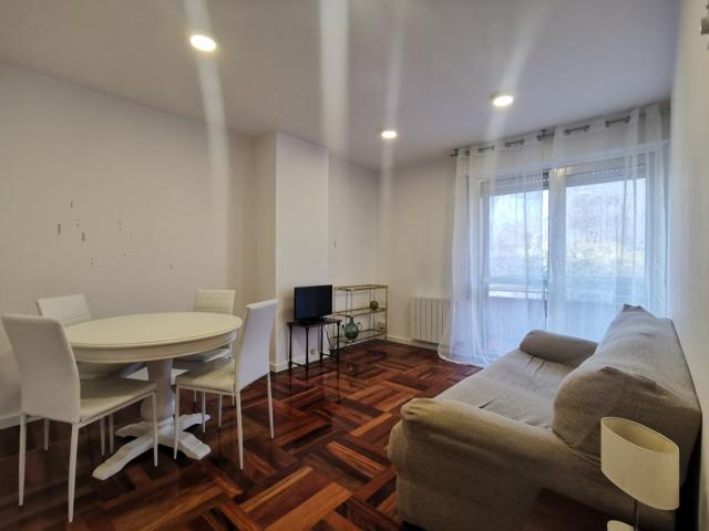 PISO EN ZONA SARDINERO