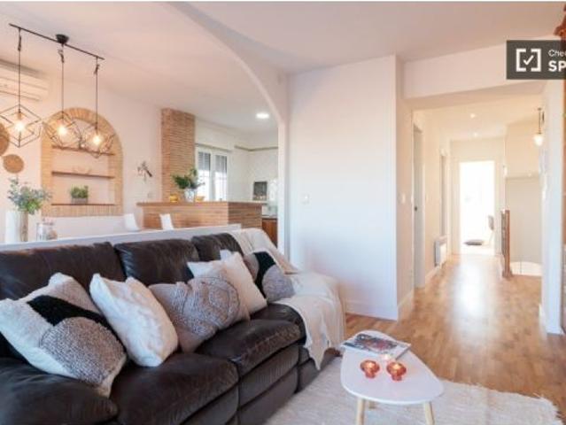 Piso entero de dos habitaciones Valencia
