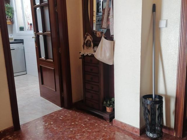 PISO ENTRAR A VIVIR EN CENTRO DE SALUD