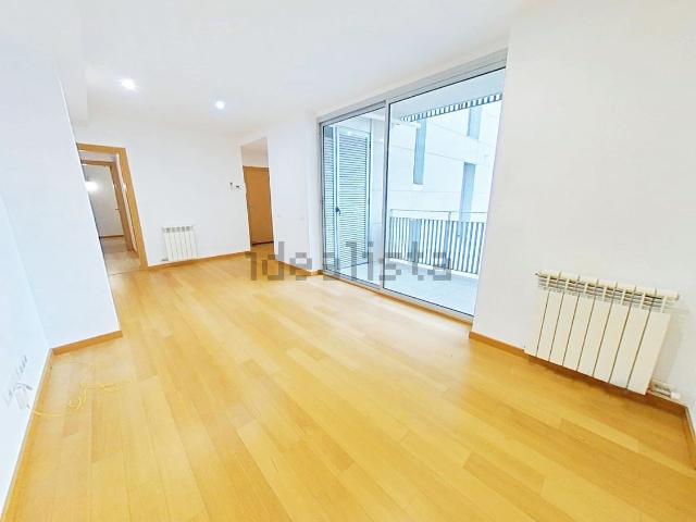 Piso, Escoles, Terrassa