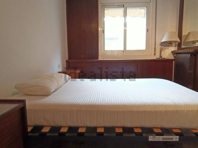 Piso, Escoles, Terrassa