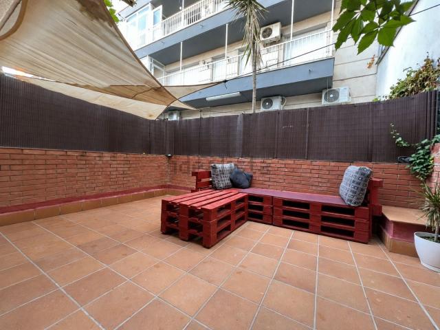 Piso, Escoles, Terrassa