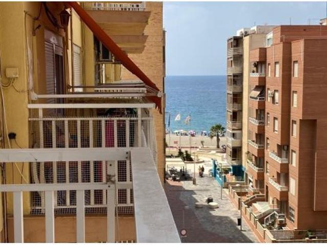 PISO ESTUDIANTES CERQUITA DE LA PLAYA