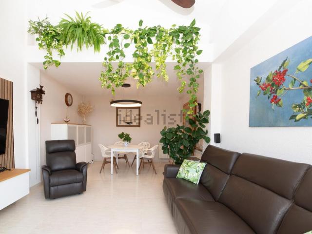 Piso, Fenals, Castell Platja d&apos Aro