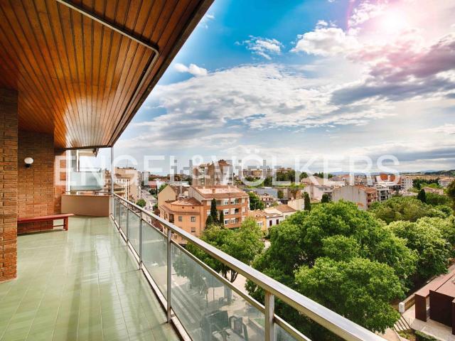Piso, Figueres