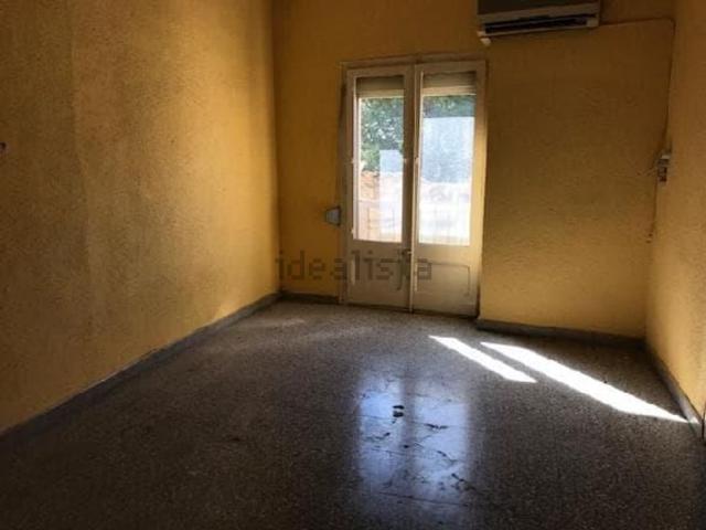 Piso, Flix