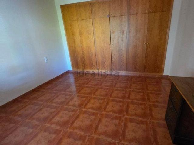 Piso, Freginals