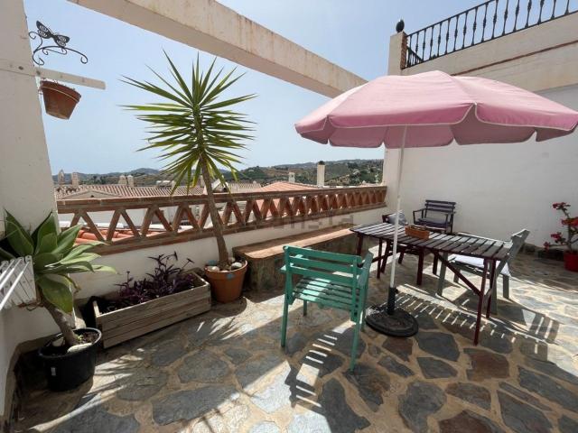 Piso, Frigiliana