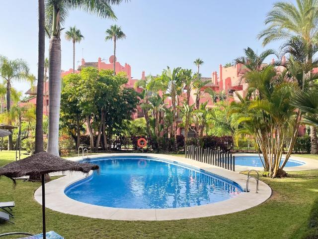 Piso, Guadalmansa, Estepona