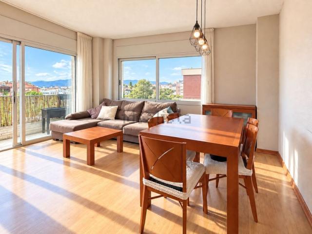 Piso, Girona
