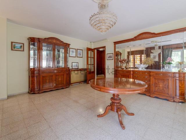 Piso, Girona