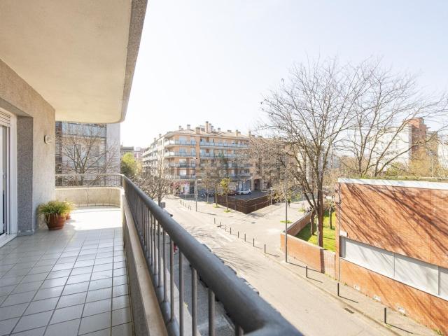 Piso, Girona