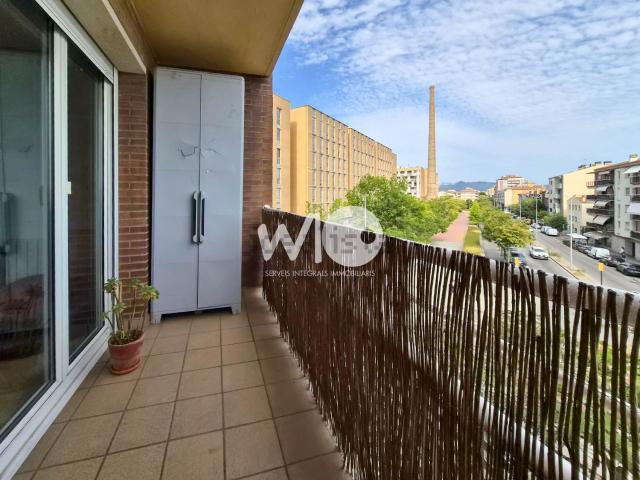 Piso, Girona