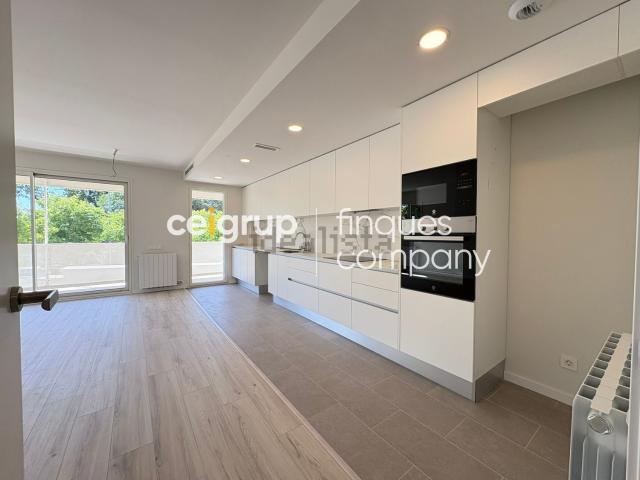 Piso, Girona