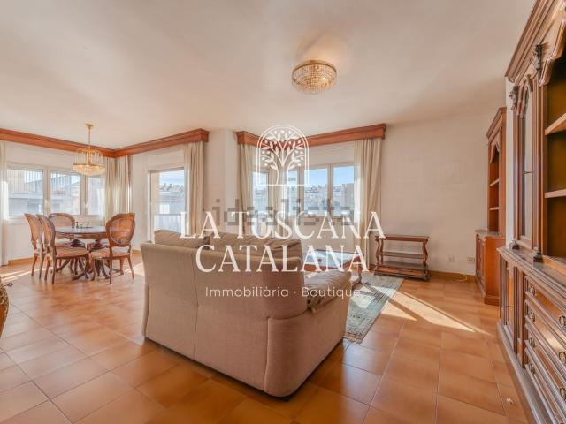 Piso, Girona