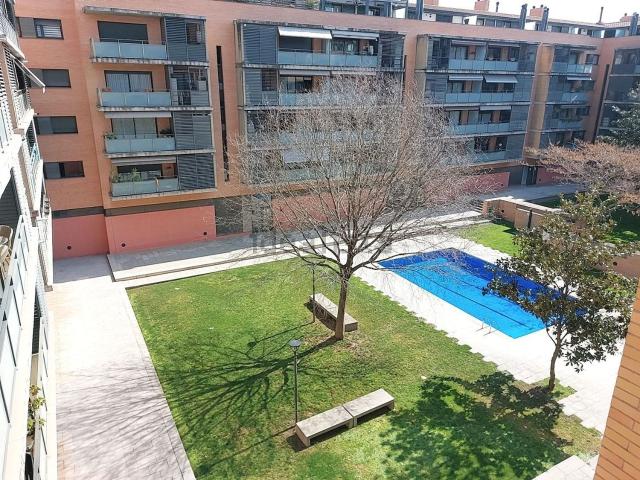 Piso, Girona