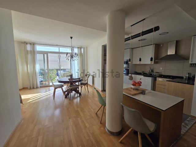 Piso, Girona