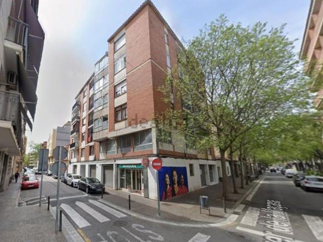 Piso, Girona