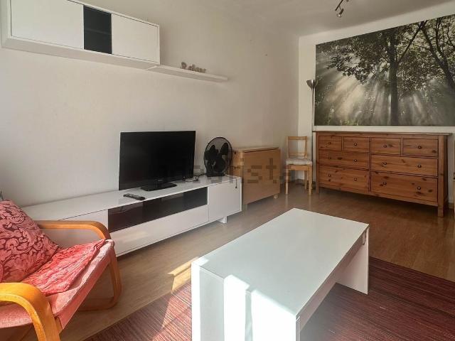 Piso, Girona