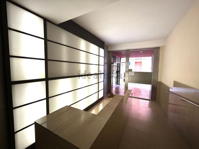 Piso, Girona