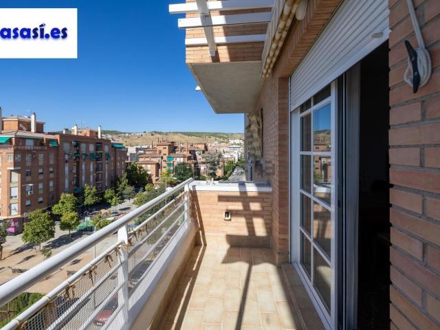 Piso, Granada