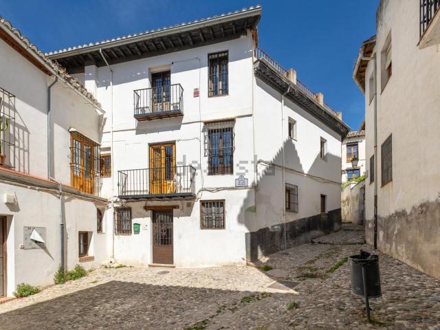 Piso, Granada