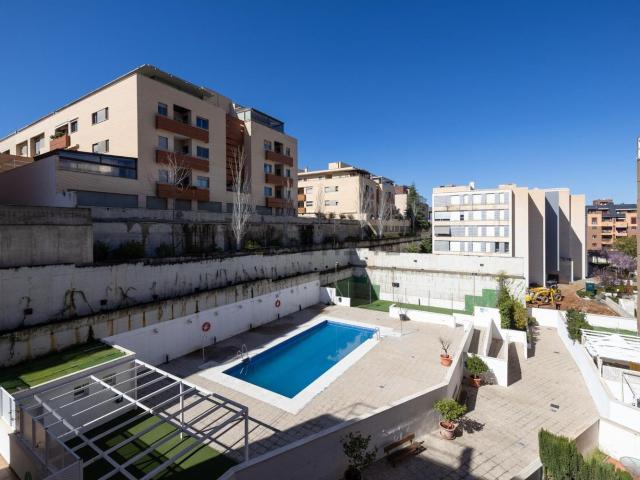Piso, Granada