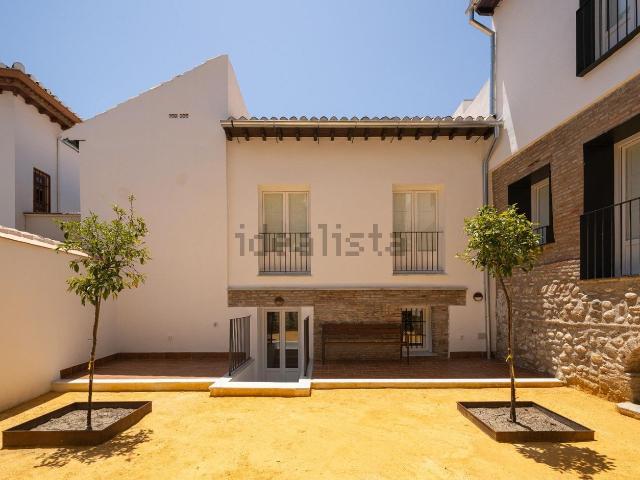 Piso, Granada