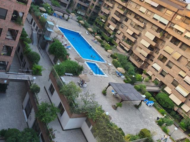 Piso, Granada