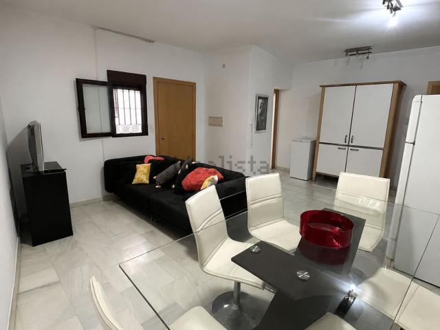 Piso, Granada