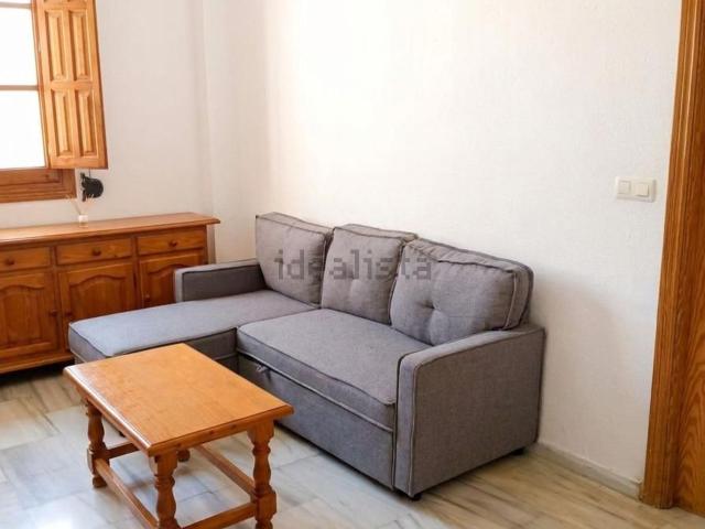Piso, Granada