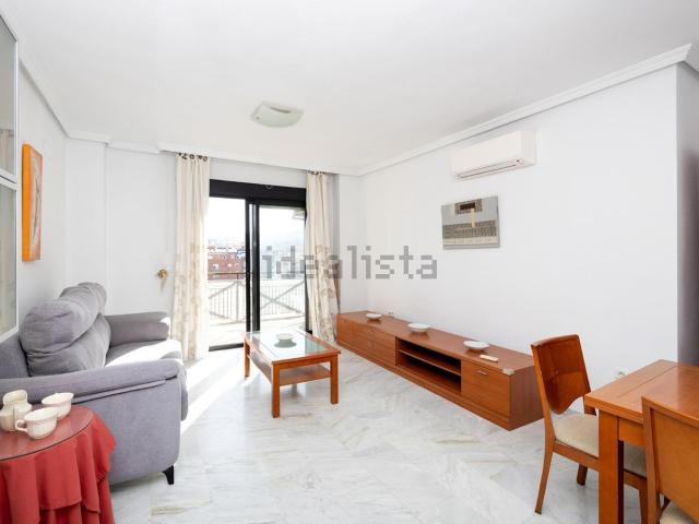 Piso, Granada