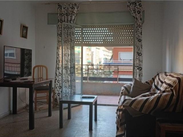 Piso, Granada