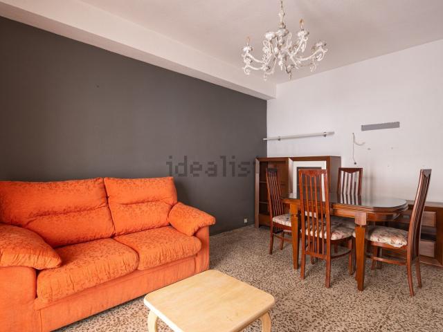 Piso, Granada